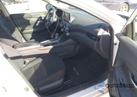 2023 Nissan Sentra Sv Xtronic Cvt z USA, uszkodzony, nr VIN 3N1AB8CV0PY226210